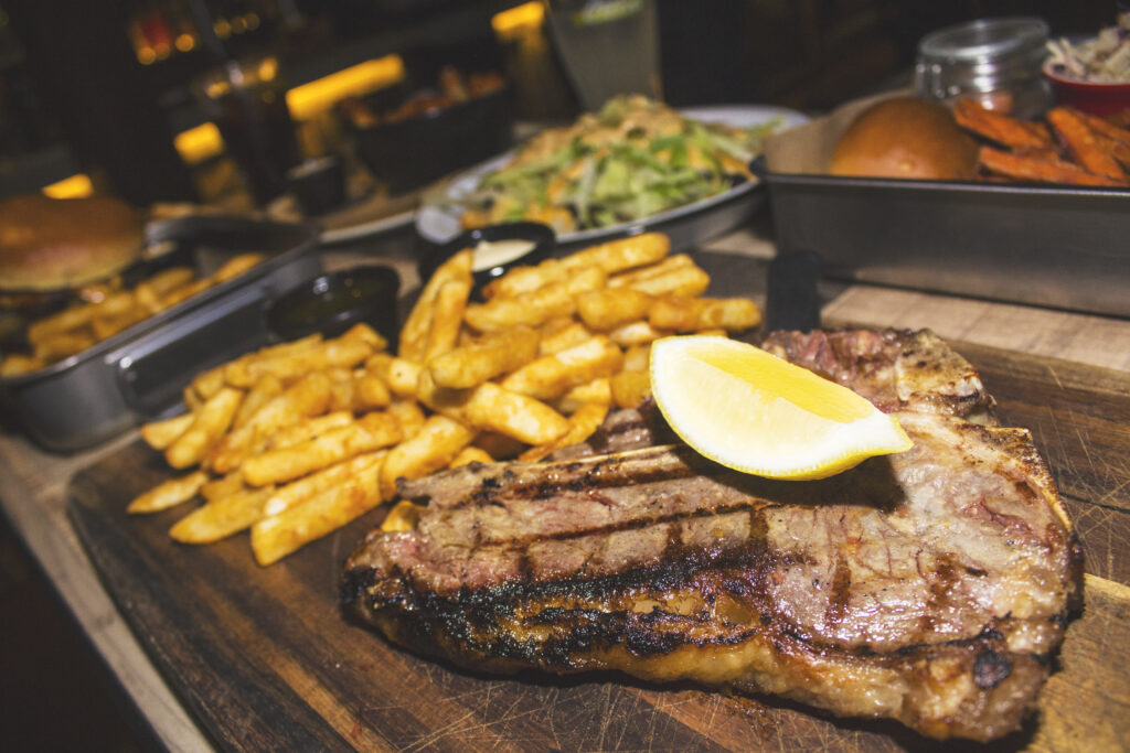 B Town BBQ features Texas BBQ style cooking Bathurst Region Tourism